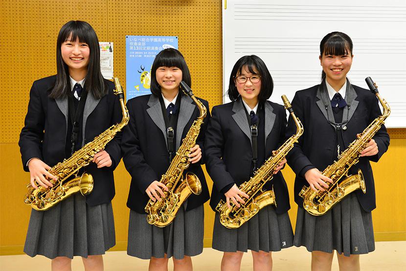 【アルトサックス】心待ちにしていた新一年生に吹いてもらうアルトサックスが古くてとても申し訳なくて...