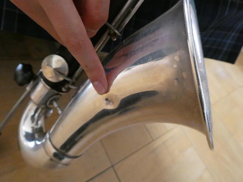 【バスクラリネット】急募！修理に出しても直らない楽器を使っています