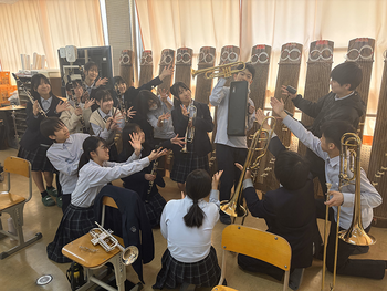 【大阪府堺市】トランペットを三原台中学校にお送りいただきありがとうございます